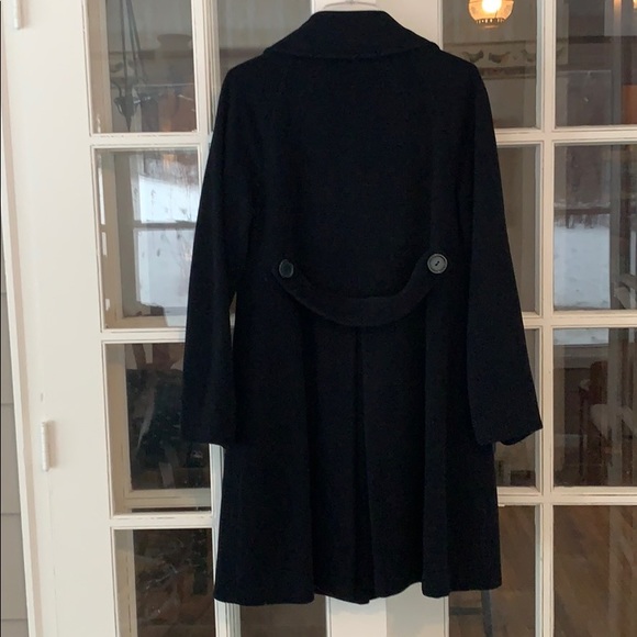 Tahari wool/Cashmere Coat, size 12 - Picture 4 of 12
